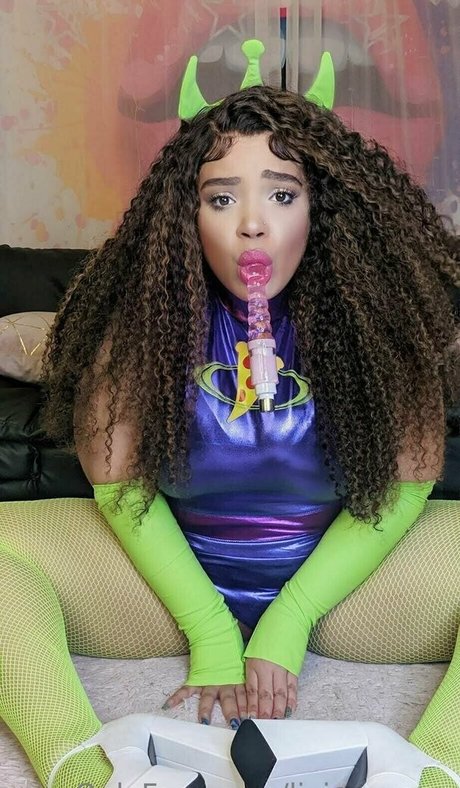 Liviasavage