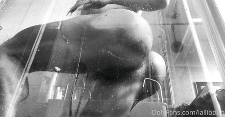 Foto di nudo di fuga di OnlyFans di Lalliboop