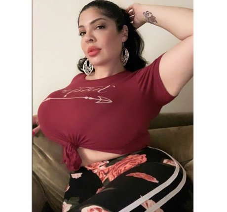 Foto di nudo di fuga di OnlyFans di Jessy Romann