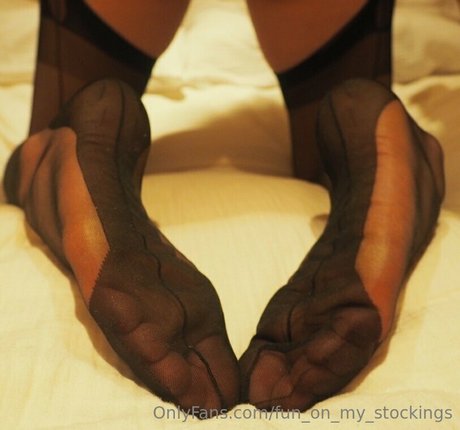 Foto di nudo di fuga di OnlyFans di Funonmystockings