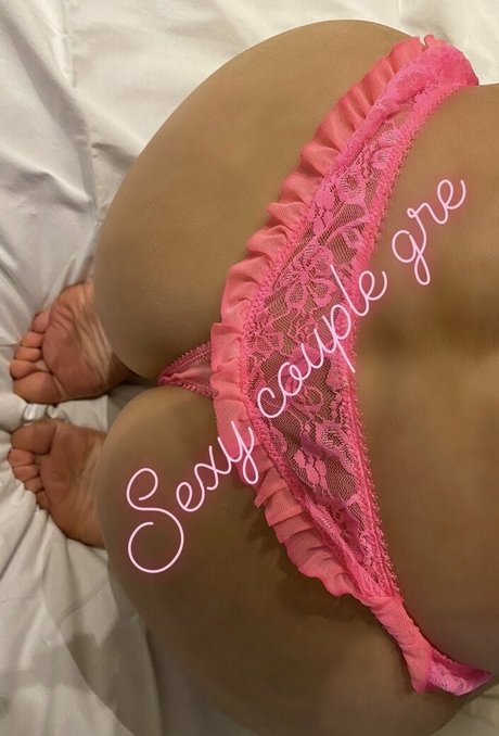 Foto di nudo di fuga di OnlyFans di Sexycouplegre