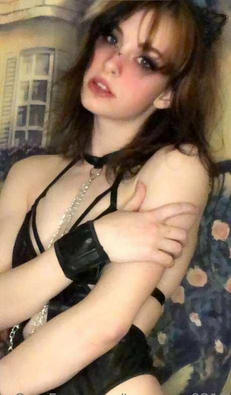 Foto di nudo di fuga di OnlyFans di Tararose0213