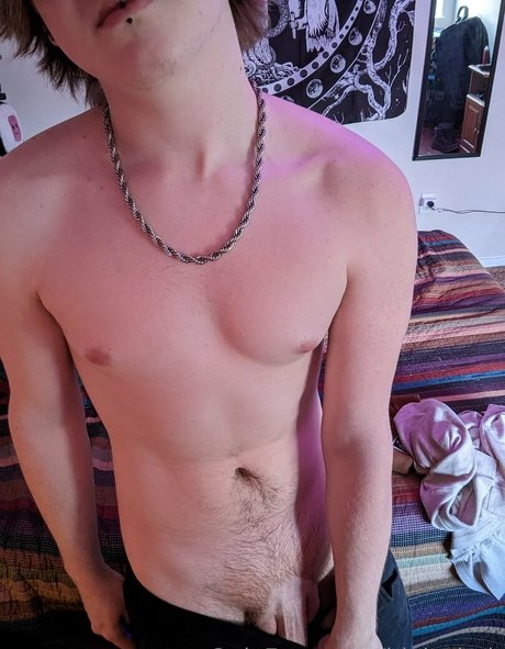 Foto di nudo di fuga di OnlyFans di Bielzebub