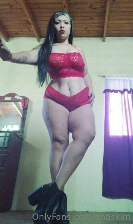 Foto di nudo di fuga di OnlyFans di Anaskim