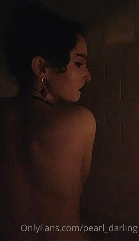 Foto di nudo di fuga di OnlyFans di Pearlrain