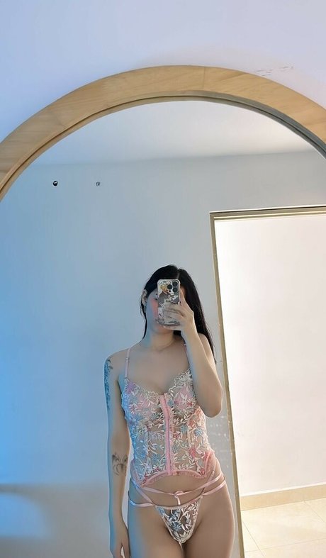 Foto di nudo di fuga di OnlyFans di Maya Monroy Ruiz