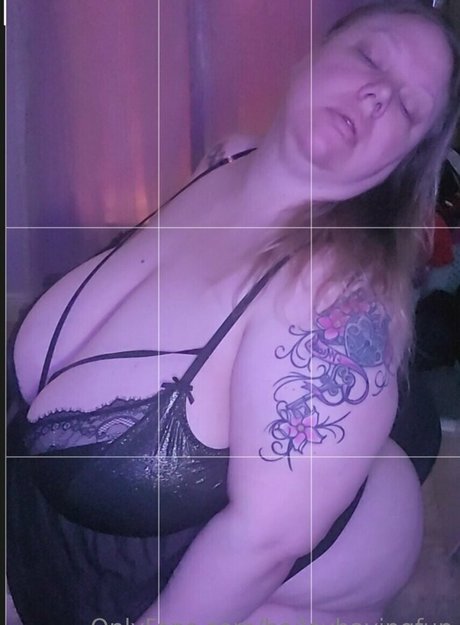 Foto di nudo di fuga di OnlyFans di Haileyhavingfun