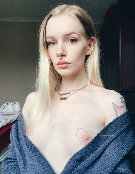 Foto di nudo di fuga di OnlyFans di Queengem