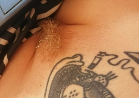 Foto di nudo di fuga di OnlyFans di Welcometothesewer