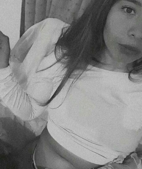 Foto di nudo di fuga di OnlyFans di Dulcebombom2