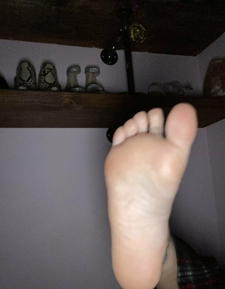 Foto di nudo di fuga di OnlyFans di Goddessvalentinaaa