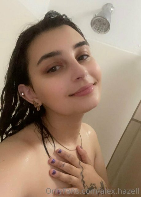 Foto di nudo di fuga di OnlyFans di Alexhazell