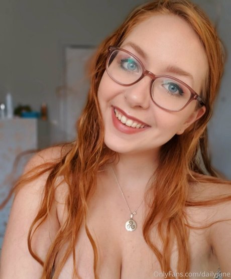 Foto di nudo di fuga di OnlyFans di Dailyavajune