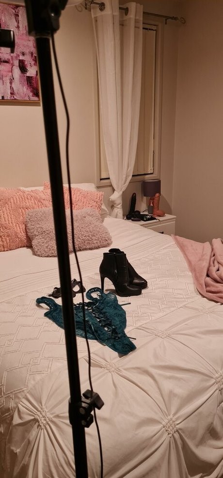 Foto di nudo di fuga di OnlyFans di Mysterious