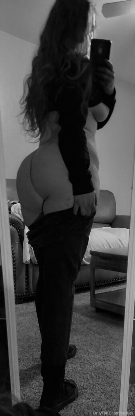 Foto di nudo di fuga di OnlyFans di Sexijesi