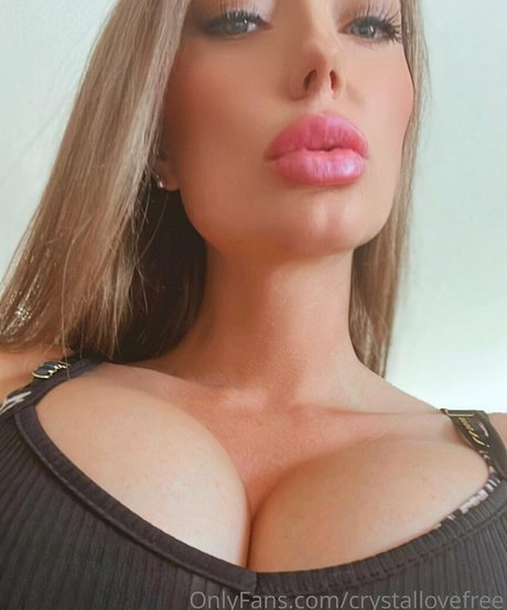 Crystallovefree