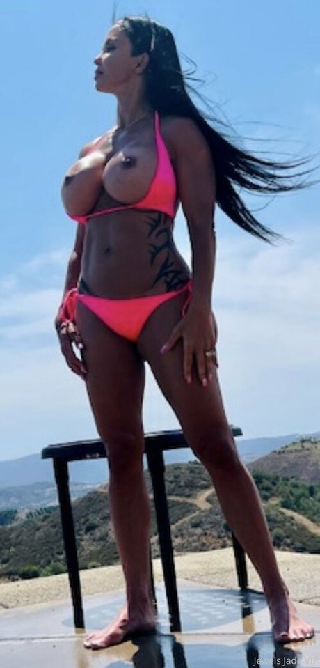 Foto di nudo di fuga di OnlyFans di Jewelsjadevip