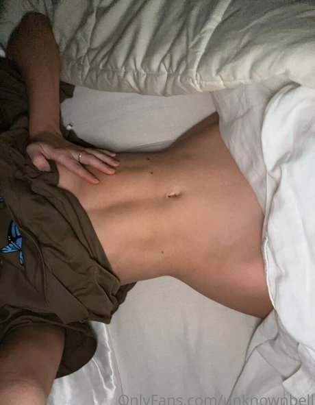 Foto di nudo di fuga di OnlyFans di Unknownbell