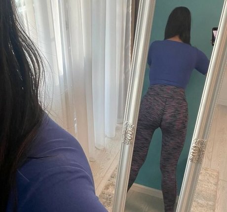 Ella Mom