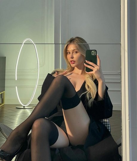 Foto di nudo di fuga di OnlyFans di Evalevel