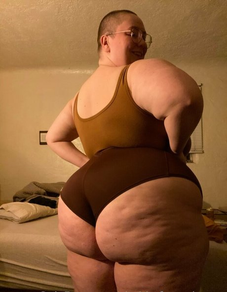 Bbwfrogprincess