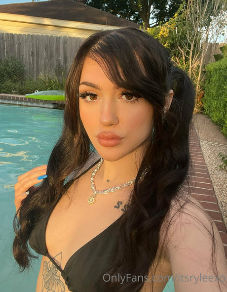 Itsazaleaxo