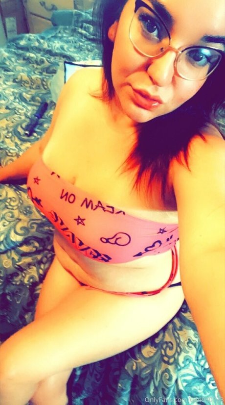 Foto di nudo di fuga di OnlyFans di Sexyscorpio6a6yd33