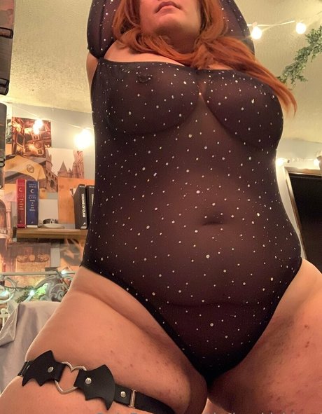 Foto di nudo di fuga di OnlyFans di Thebookishhoe