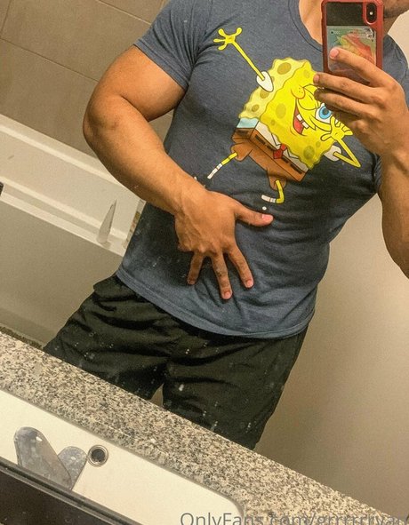 Foto di nudo di fuga di OnlyFans di Grrrrrryan