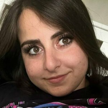 Foto di nudo di fuga di OnlyFans di Sara Hart