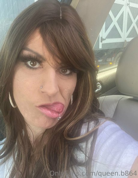 Queenb864