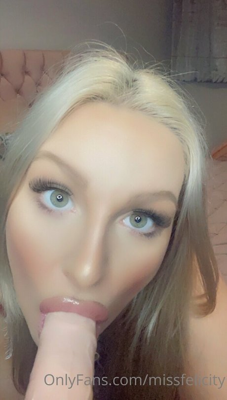 Foto di nudo di fuga di OnlyFans di Missfelicity