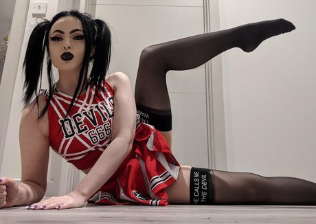 Empress Poison