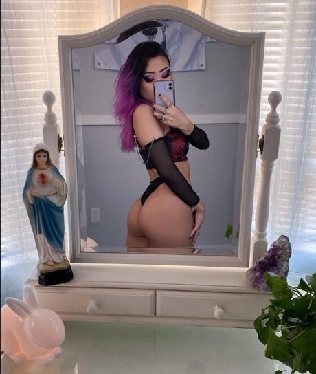Foto di nudo di fuga di OnlyFans di Avaunt