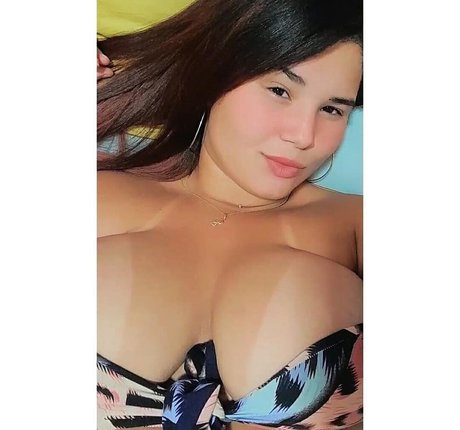 Foto di nudo di fuga di OnlyFans di Daniele Lima