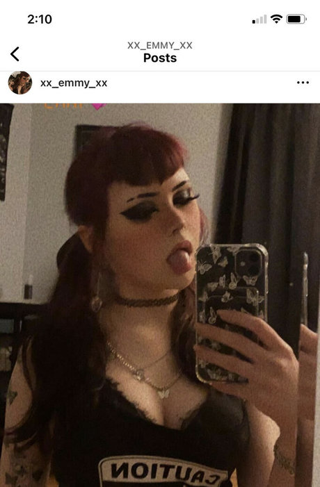 Foto di nudo di fuga di OnlyFans di Xxgothbimboxx