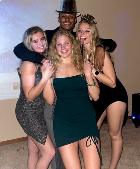 Foto di nudo di fuga di OnlyFans di Hannah Alyssa Woods