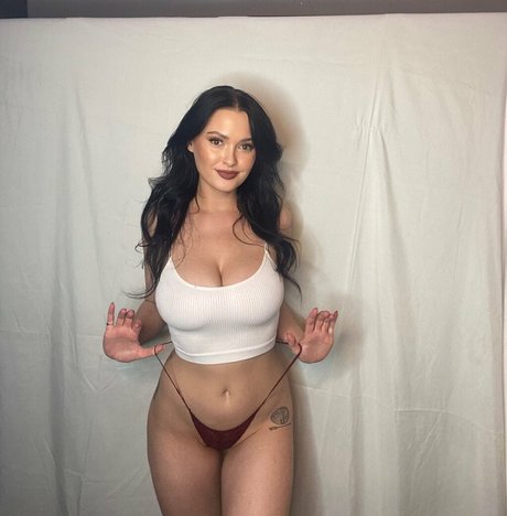 Foto di nudo di fuga di OnlyFans di Michelleyroo