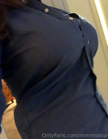 Foto di nudo di fuga di OnlyFans di Mmmsoup