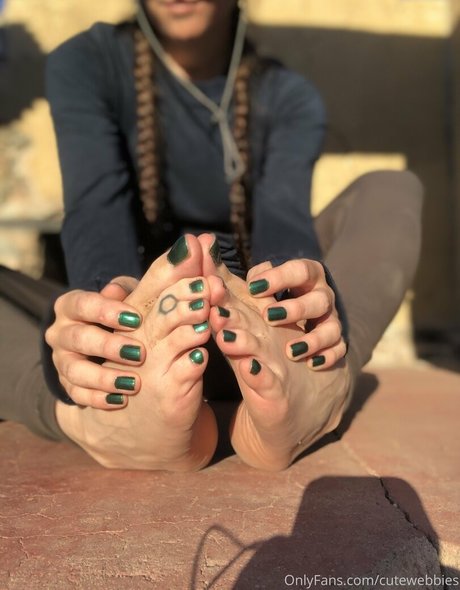 Foto di nudo di fuga di OnlyFans di Cutewebbies