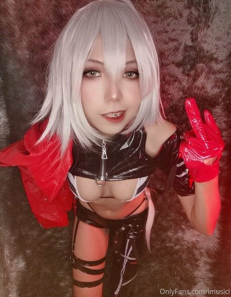 Foto di nudo di fuga di OnlyFans di Lmusicl