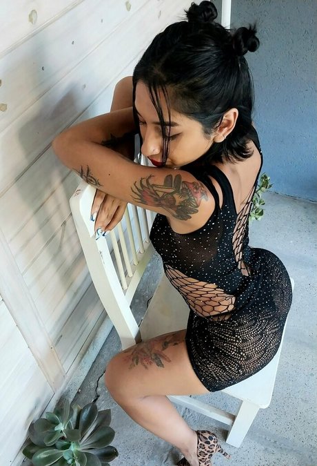 Foto di nudo di fuga di OnlyFans di Lilitha7