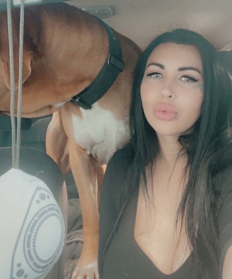 Foto di nudo di fuga di OnlyFans di Lydiarotary