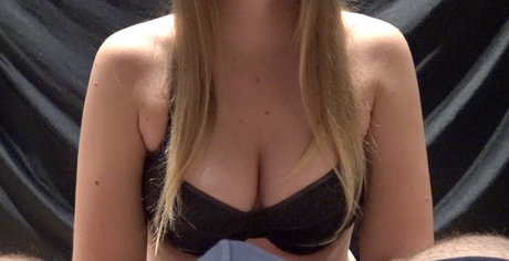 Foto di nudo di fuga di OnlyFans di Miss Lexiana