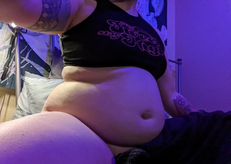 Abbybeebelly