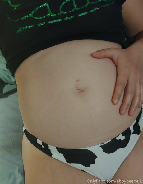 Foto di nudo di fuga di OnlyFans di Abbybeebelly