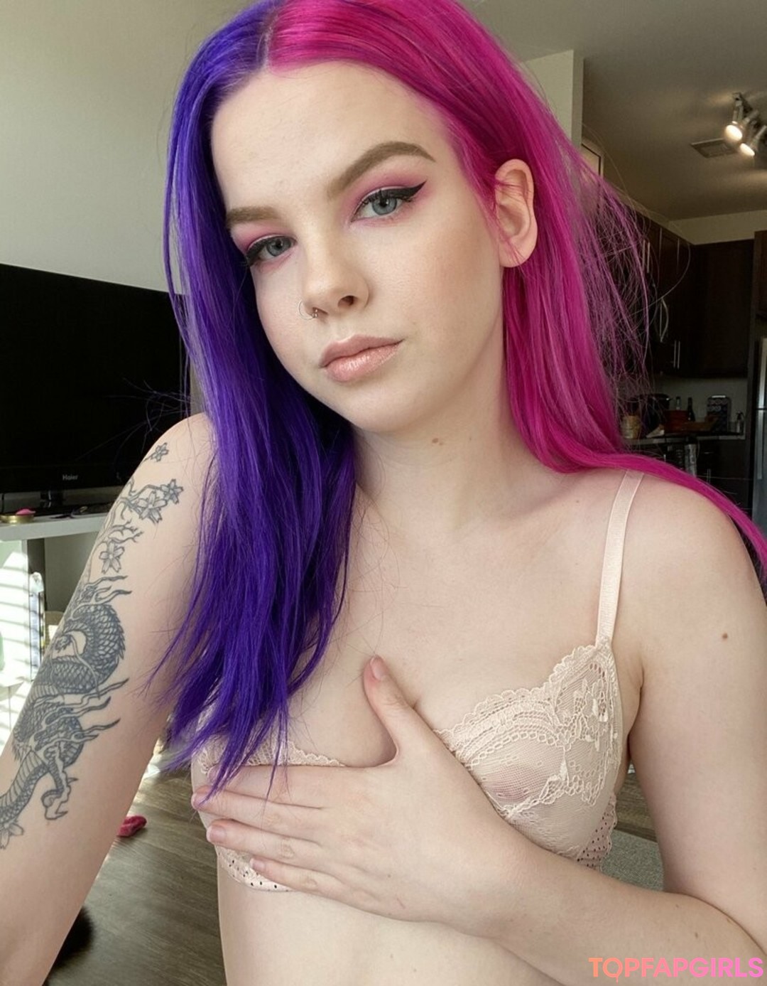 Foto di nudo di fuga di OnlyFans di Thesilvermoon #1085