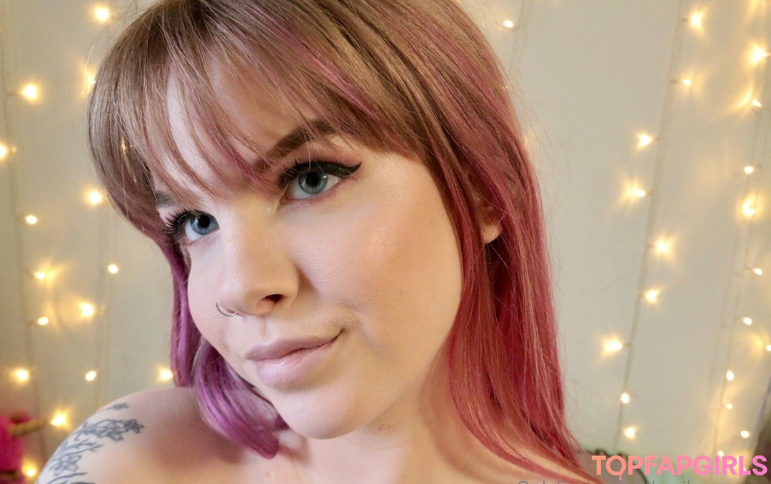 Foto di nudo di fuga di OnlyFans di Thesilvermoon #1652