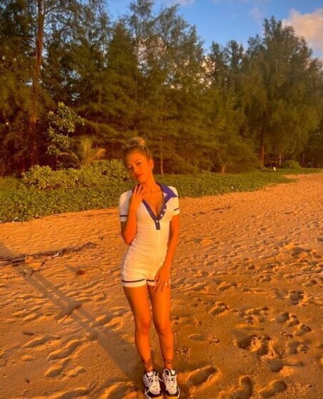 Carrievioletxo