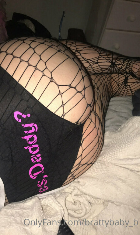 Foto di nudo di fuga di OnlyFans di Brattybabyb
